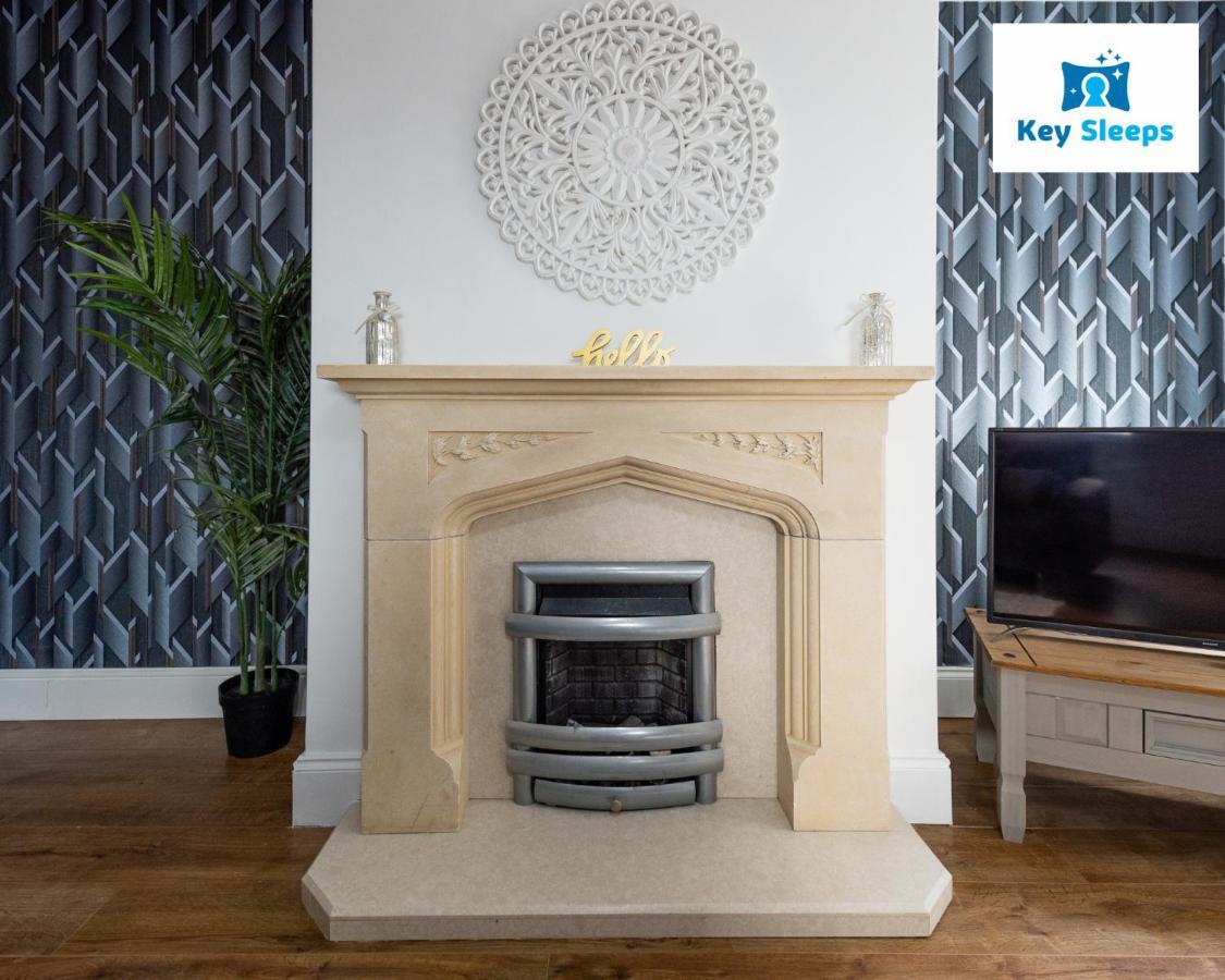 Five Bedroom Spacious Modern House By Keysleeps Short Lets Workington Lake District Beach 외부 사진